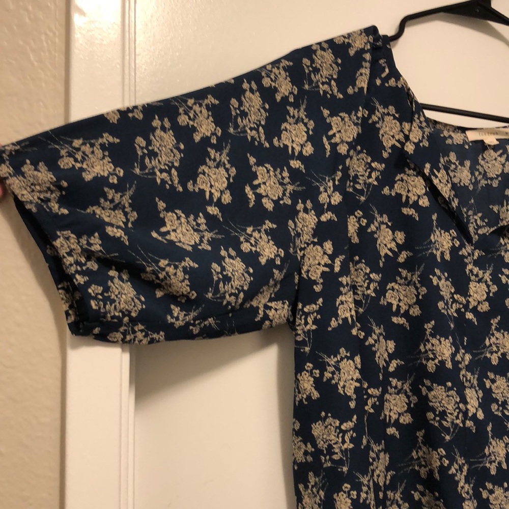 Blue blouse - Picture 3 of 3